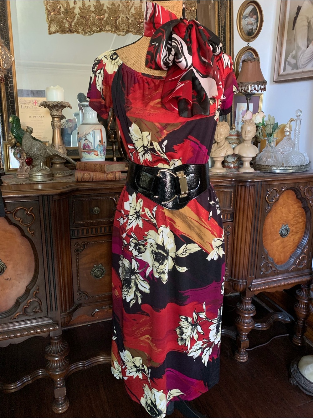 Vintage 90’s Large Floral Print Classic 50’s-inspired Pin-up Dress with Shawl